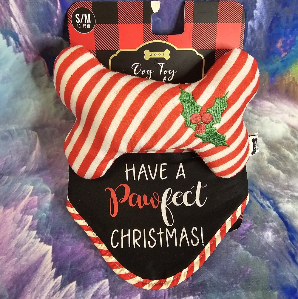Woof S/M 13-15 in Have a Pawfect Christmas dog toy‎ and bandana Holiday gift set